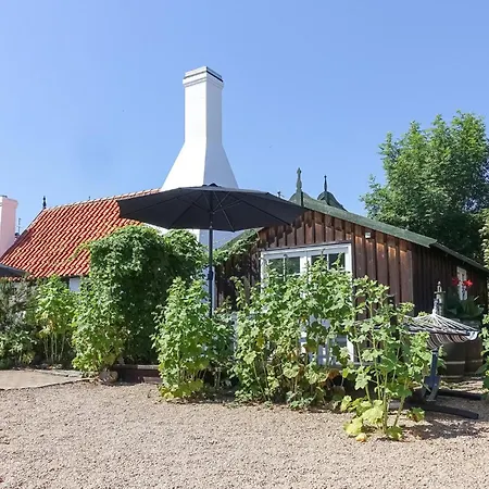 2 Bedroom Awesome In